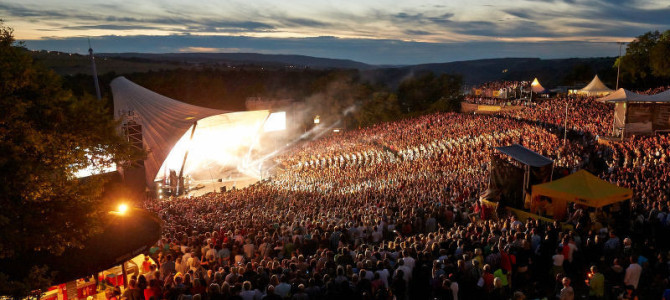 Die Loreley – hier spielt die Musik. Die Freilichtbühne im Weltkulturerbe