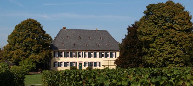 Neues aus Eltville: Baron zu Knyphausen und der Draiser Hof.